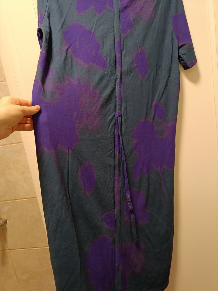 Mor Tonlarda Batik Desenli Midi Elbise - Görsel 5