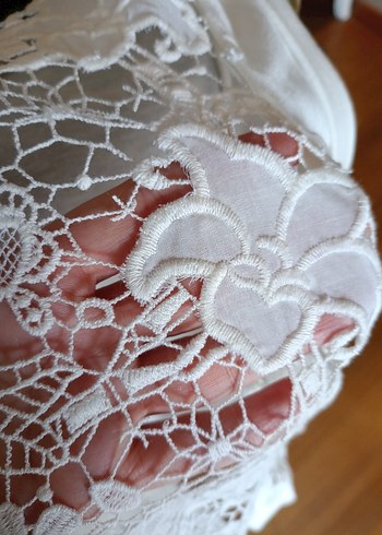 Dantel Detaylı Beyaz Uzun Kollu Kadın Hırka - Görsel 5