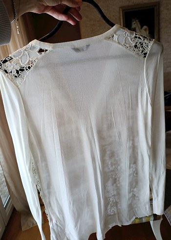 Dantel Detaylı Beyaz Uzun Kollu Kadın Hırka - Görsel 3