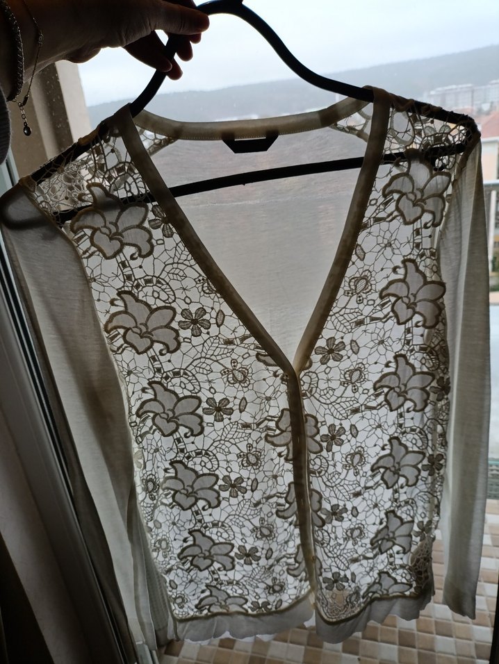 Dantel Detaylı Beyaz Uzun Kollu Kadın Hırka - Görsel 2