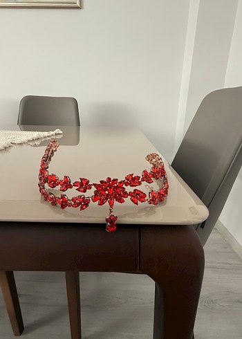 Kırmızı Parlak Kristal Taç Tesettür ve Saç aksesuarı