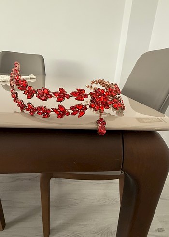 Diğer Kırmızı Parlak Kristal Taç Tesettür ve Saç aksesuarı