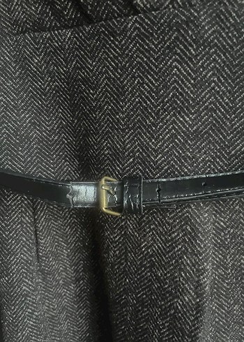 Mango XS Kaşe Kemerli Siyah Ofis Elbisesi - Görsel 4