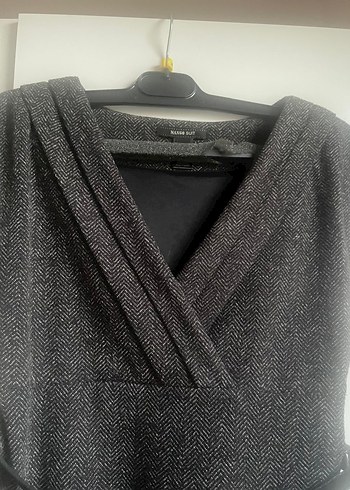 Mango XS Kaşe Kemerli Siyah Ofis Elbisesi - Görsel 3