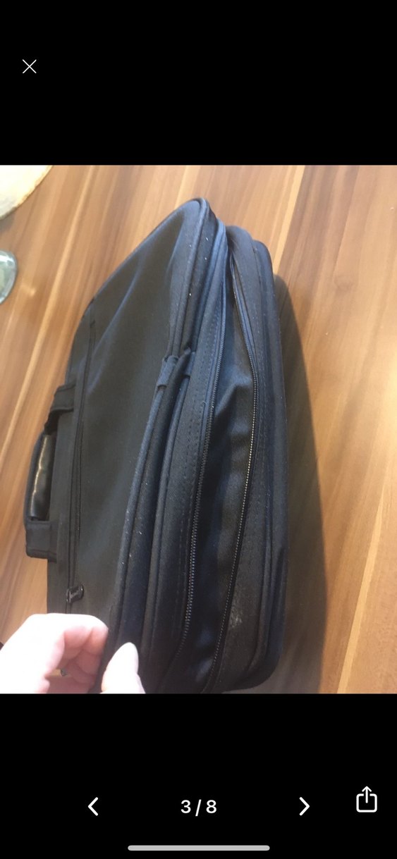 Siyah Fermuarlı Laptop Çantası - Görsel 2