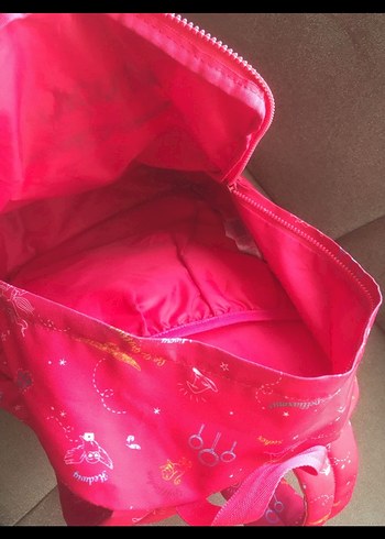 Marks and Spencer Kırmızı Hogwarts Çocuk Okul Çantası - Görsel 3