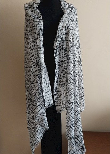 Gri Beyaz Kadın Şal, Modern ve Drapeli - Görsel 3