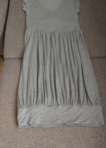 Gri V Yakalı Midi Hamile Elbisesi - Görsel 3