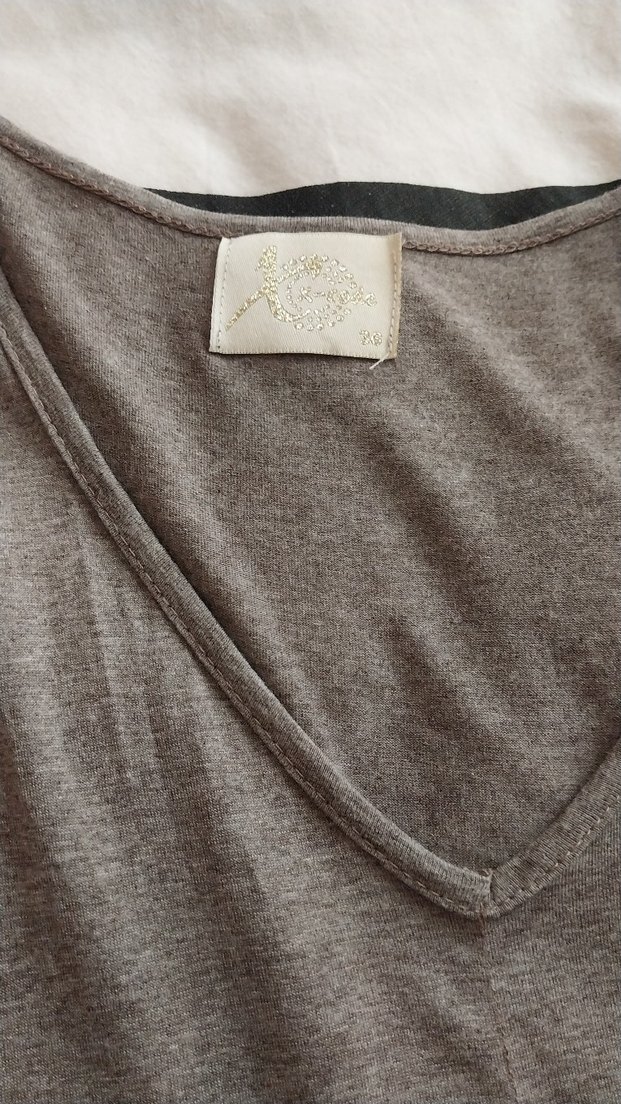 Gri V Yakalı Midi Hamile Elbisesi - Görsel 5