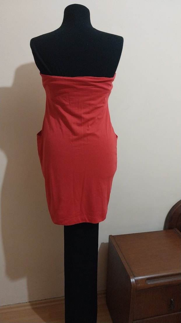 Kırmızı Straplez Drapeli Midi  Elbisesi - Görsel 3