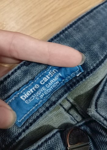 30 Beden koyu mavi pantolon Pierre cardin