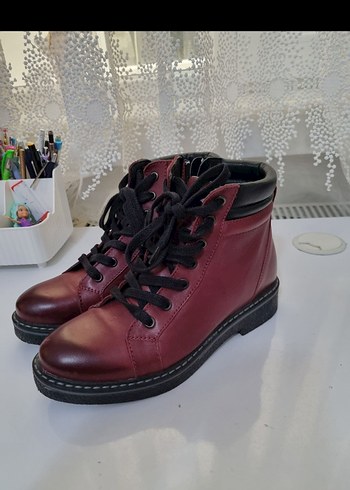 Bordo Deri Bağcıklı Kadın Bot - Görsel 2