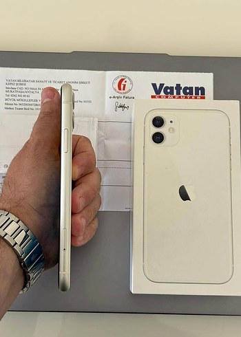 Beyaz iPhone 11 64GB - Görsel 6