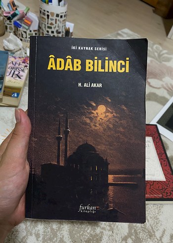 Âdâb Bilinci - H. Ali Akar