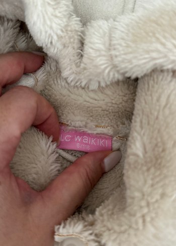 Kız Çocuk Gri Kürklü Kapüşonlu Mont - Görsel 3