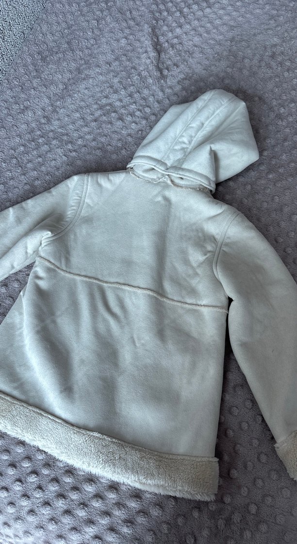 Kız Çocuk Gri Kürklü Kapüşonlu Mont - Görsel 5