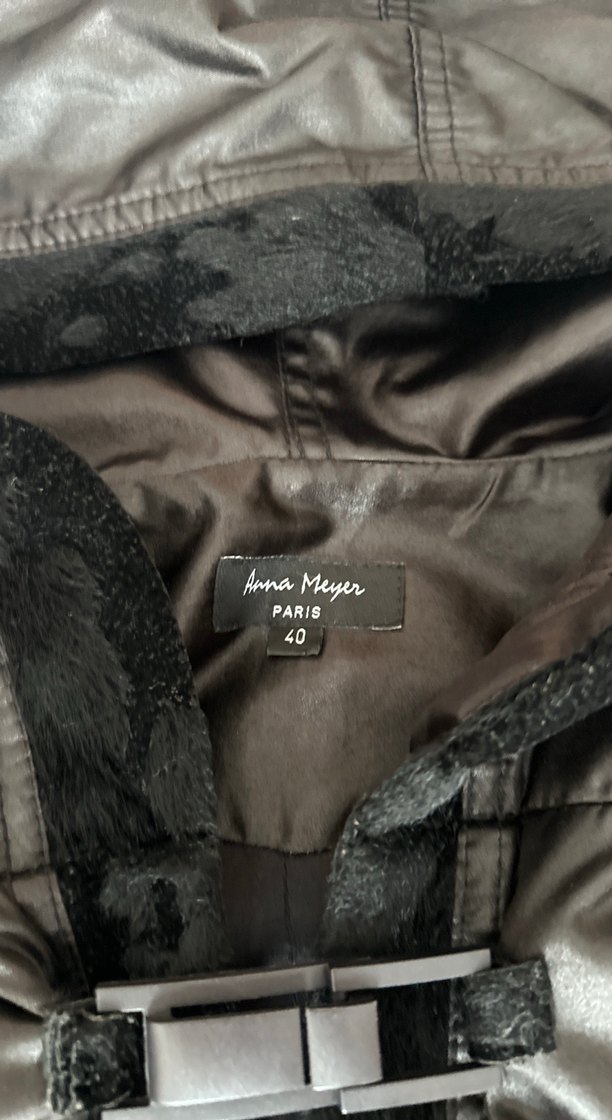 Siyah Kapüşonlu midi trençkot - Görsel 3