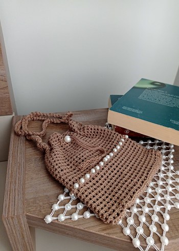 İnci Detaylı Bej Örgü Bohem Çanta