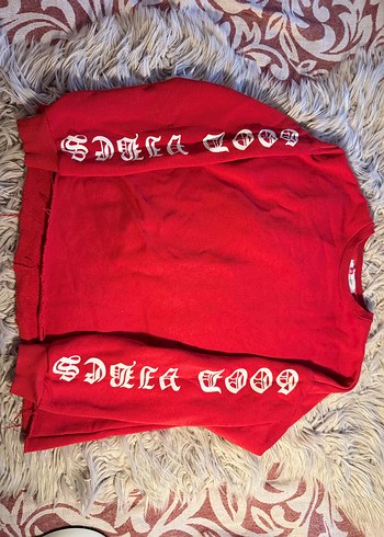 Kırmızı Baskılı Uzun Kollu Sweatshirt