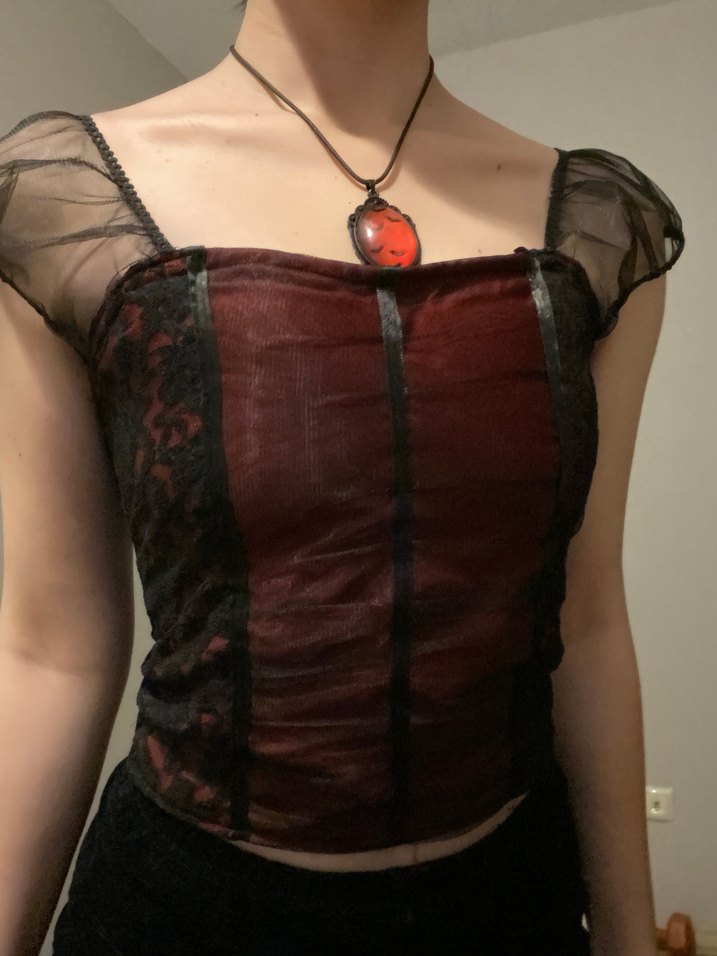 Bordo Dantelli Gotik V Yaka Büstiyer - Görsel 3