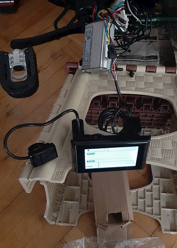 Beyaz SW900 Monitör - Görsel 2