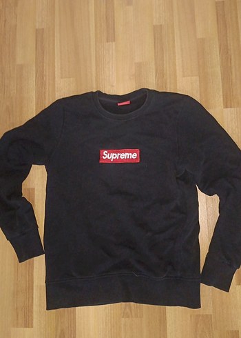 Supreme ürünü