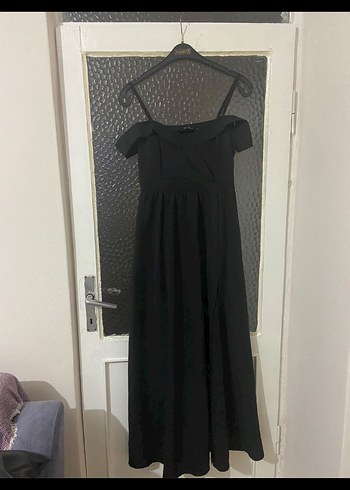 38 Beden V Yaka Siyah Midi Gotik Abiye Elbise