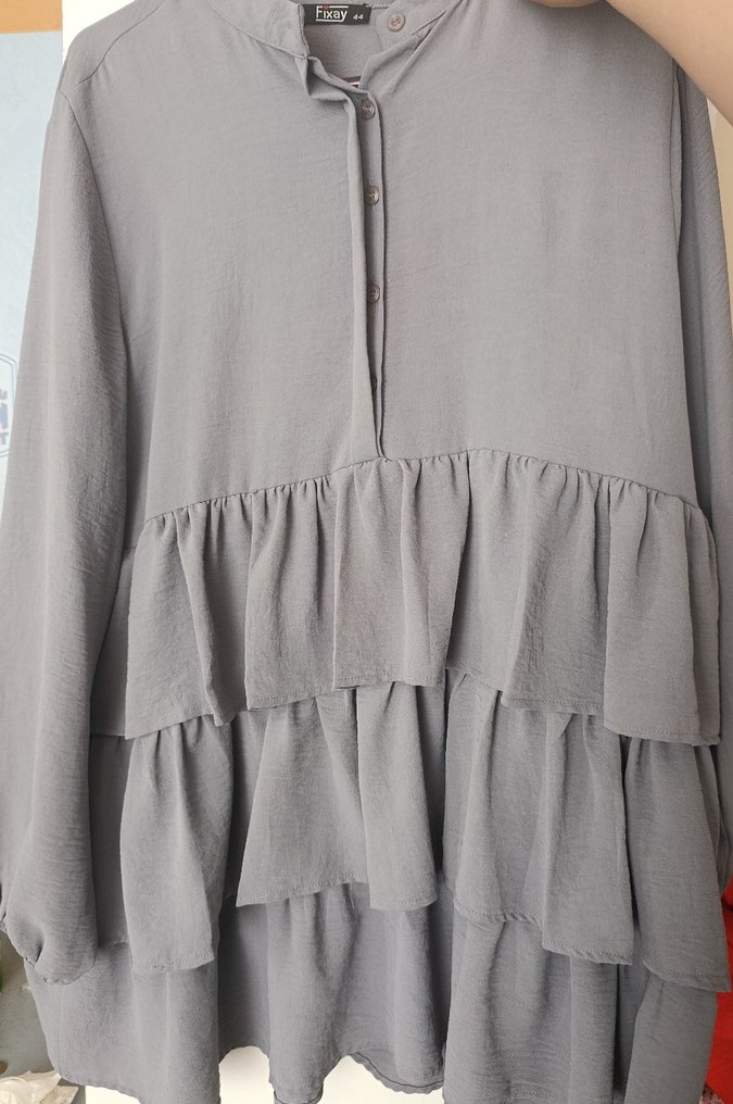 Uzun Kollu Bej Keten Fırfırlı Tunik - Görsel 2