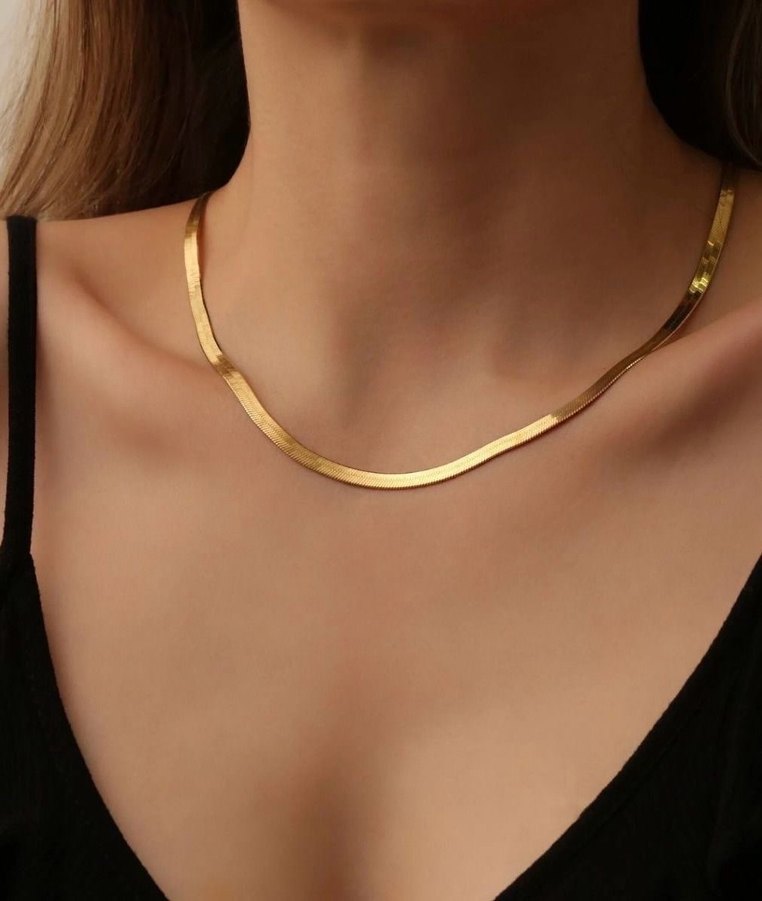 Altın Renkli Yılan Desenli Zincir Kolye - Görsel 3