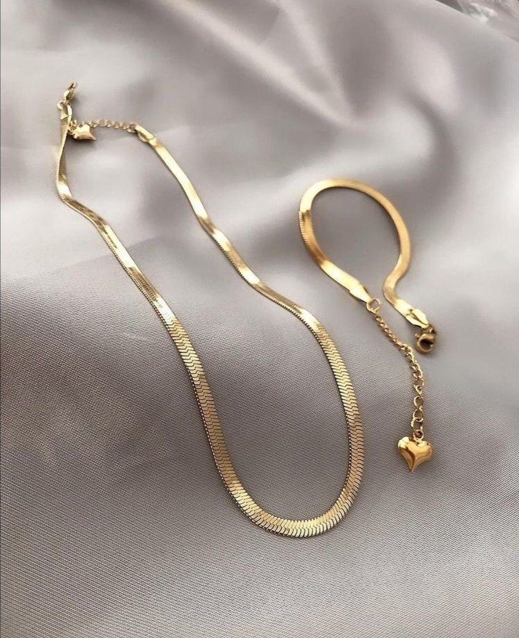Uzun Zincir Detaylı Altın Rengi Yılan Desenli Kolye - Görsel 2