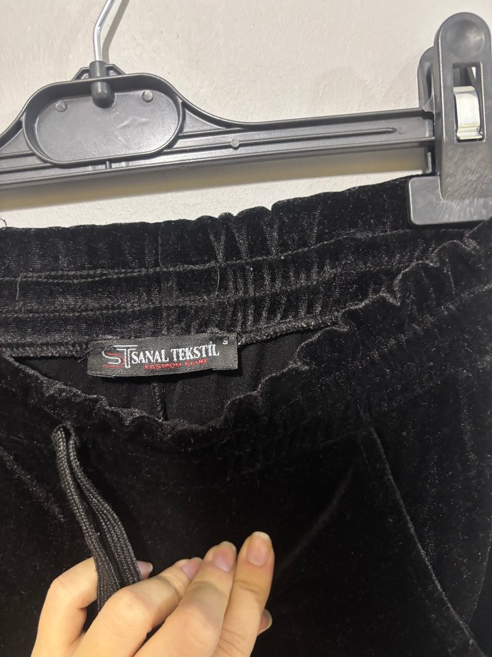 Kemerli Siyah Kadın Eşofman Altı kadife - Görsel 2