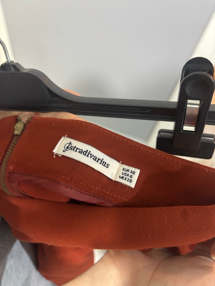 Kırmızı Pilili Mini Etek - Görsel 2