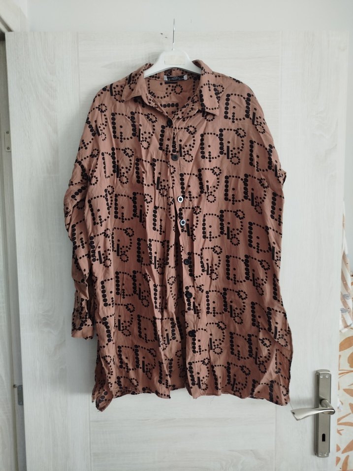 Uzun Kollu Düğmeli Kahverengi Salaş Gömlek - Görsel 2