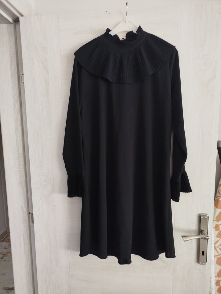 Kadın Siyah Pilili Midi Kumaş Tunik 40 beden ve 38 beden - Görsel 3