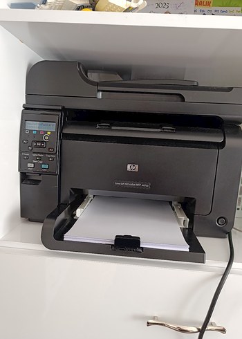 HP LaserJet 100 color MFP M175a