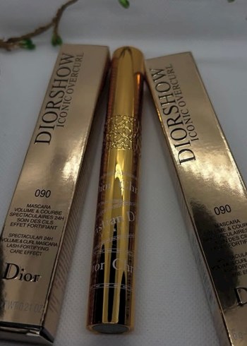 Altın Renkli Parlak Dior Maskara