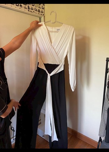 Bir gece giydim şık ve kaliteli tuvalet veya gece kıyafeti - Görsel 2