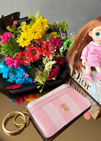 Victoria Secret Pembe Çizgili Fermuarlı Kartlık
