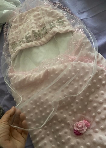 Dantel Detaylı Pembe Kız Bebek Kundak - Görsel 7