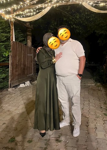 Kadın Koyu Haki Uzun Yüksek Yakalı Elbise
