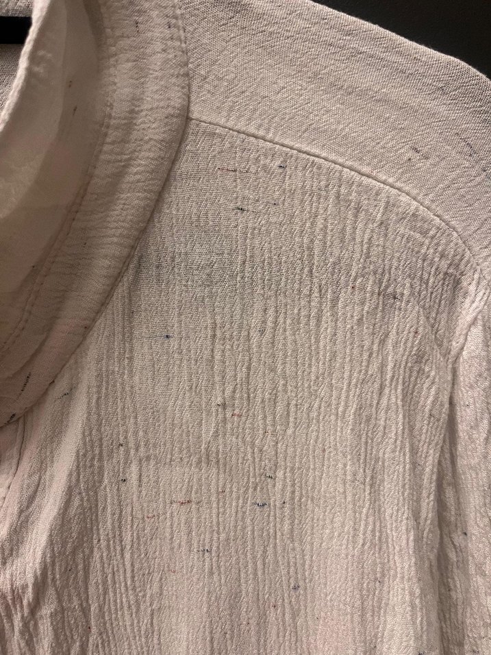 Düğmeli Beyaz Keten Kadın Gömlek - Görsel 2