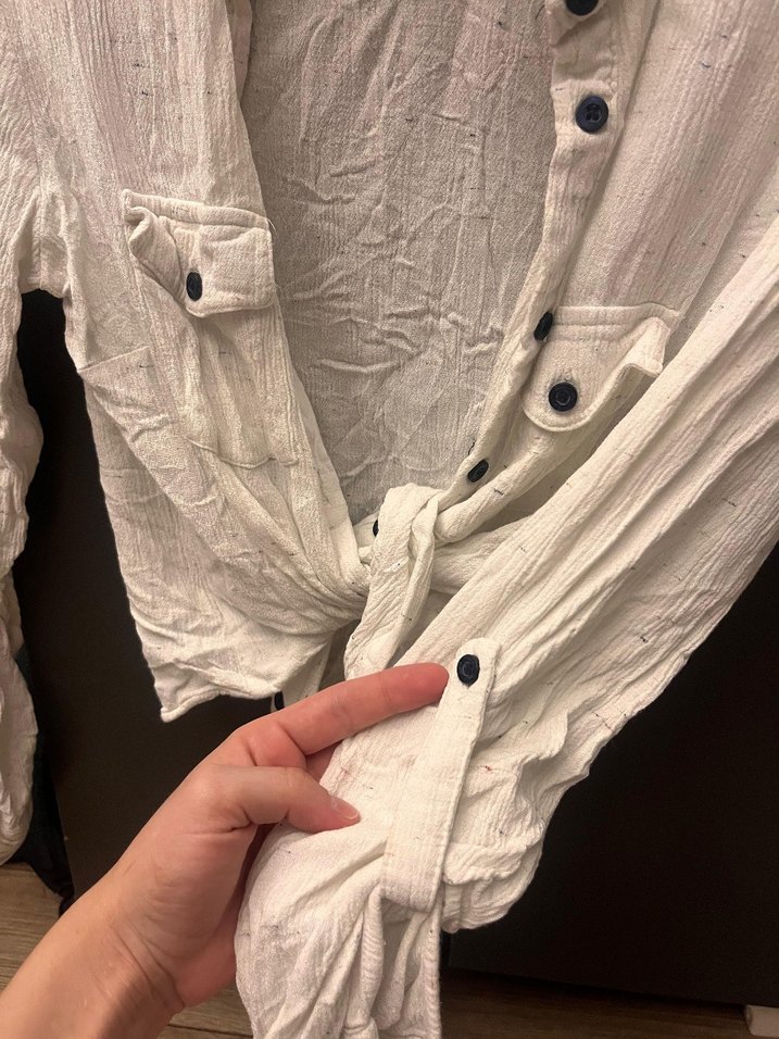 Düğmeli Beyaz Keten Kadın Gömlek - Görsel 5