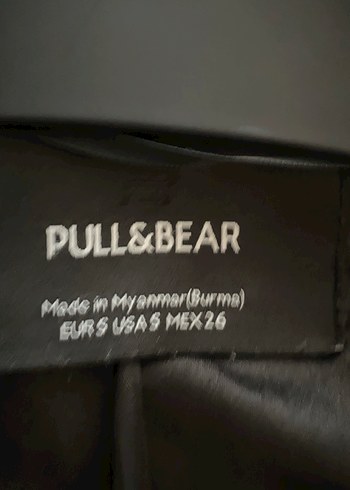 Pull and Bear Siyah peluş mont pull&bear