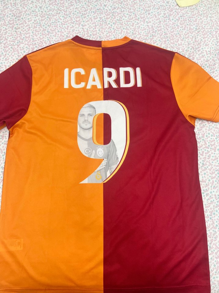 Galatasaray Bisiklet Yaka Tişört — görsel 2/5