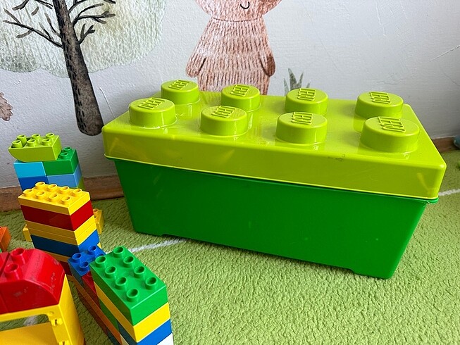  Beden Lego Duplo bir kutu dolusu