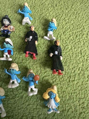  Beden Şirinler karakterleri