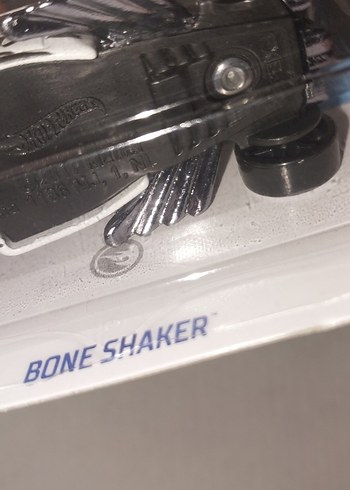 Hot Wheels Bone Shaker Beyaz Oyuncak Araba