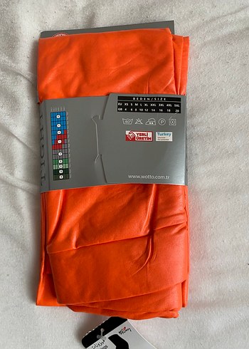 Turuncu Desenli Çocuk Taytı - Görsel 3