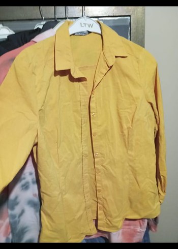 LC Waikiki Sarı Düğmeli Uzun Kollu Keten Gömlek