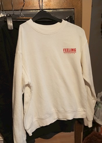 Beyaz Uzun Kollu Baskılı Sweatshirt